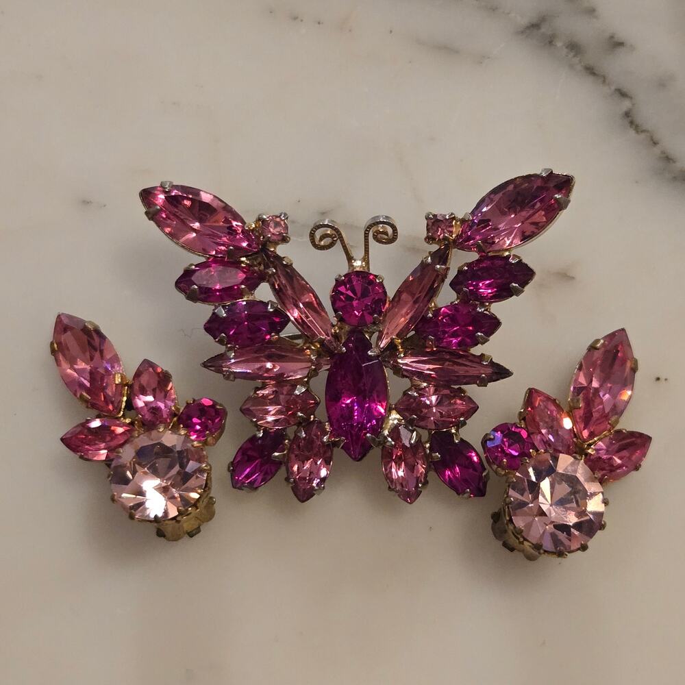 Vtg Juliana D&E Pink Butterfly Brooch Clip Earrings Set DeLizza Elster